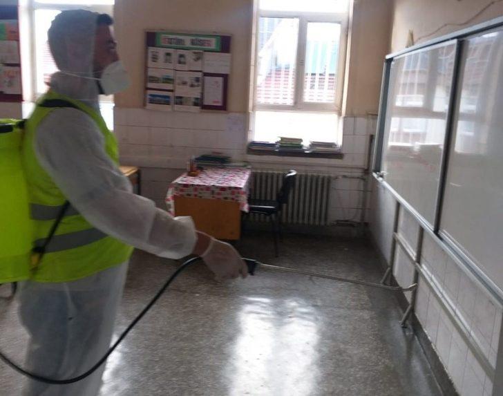 Kütahya’da 502 okul, 4 bin 865 derslik dezenfekte edildi G1