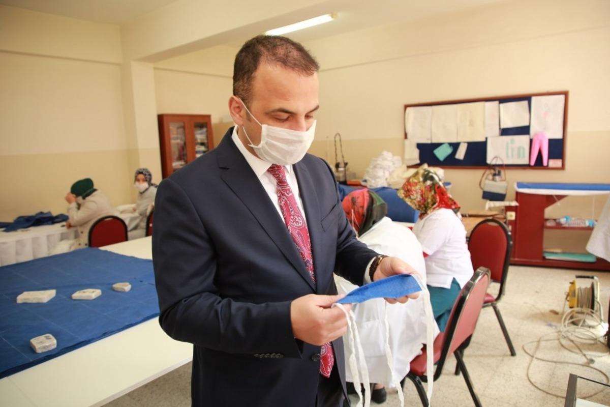 Başkan Kibar: &ldquo;100 bin maske &uuml;retip ihtiya&ccedil; sahiplerine dağıtacağız"