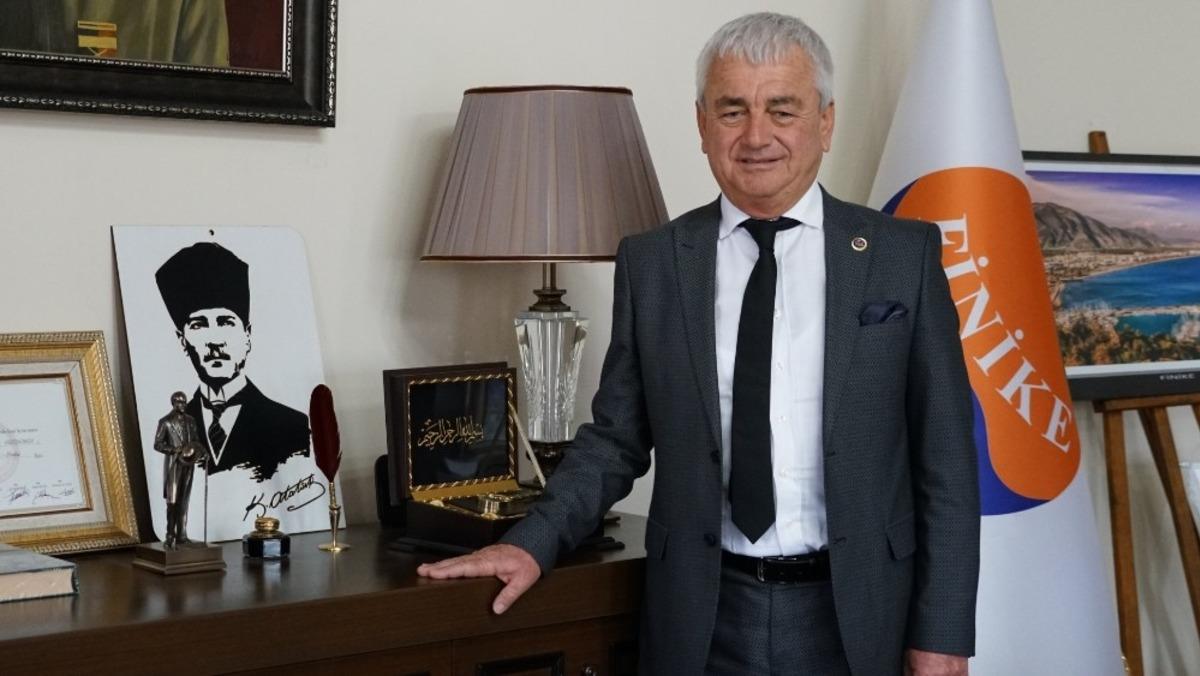 Finike&rsquo;de hijyen &ccedil;alışmaları s&uuml;r&uuml;yor