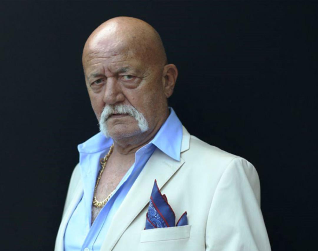 S&uuml;mer Tilma&ccedil;, Burak &Ouml;z&ccedil;ivit'e kırgın &ouml;ld&uuml;