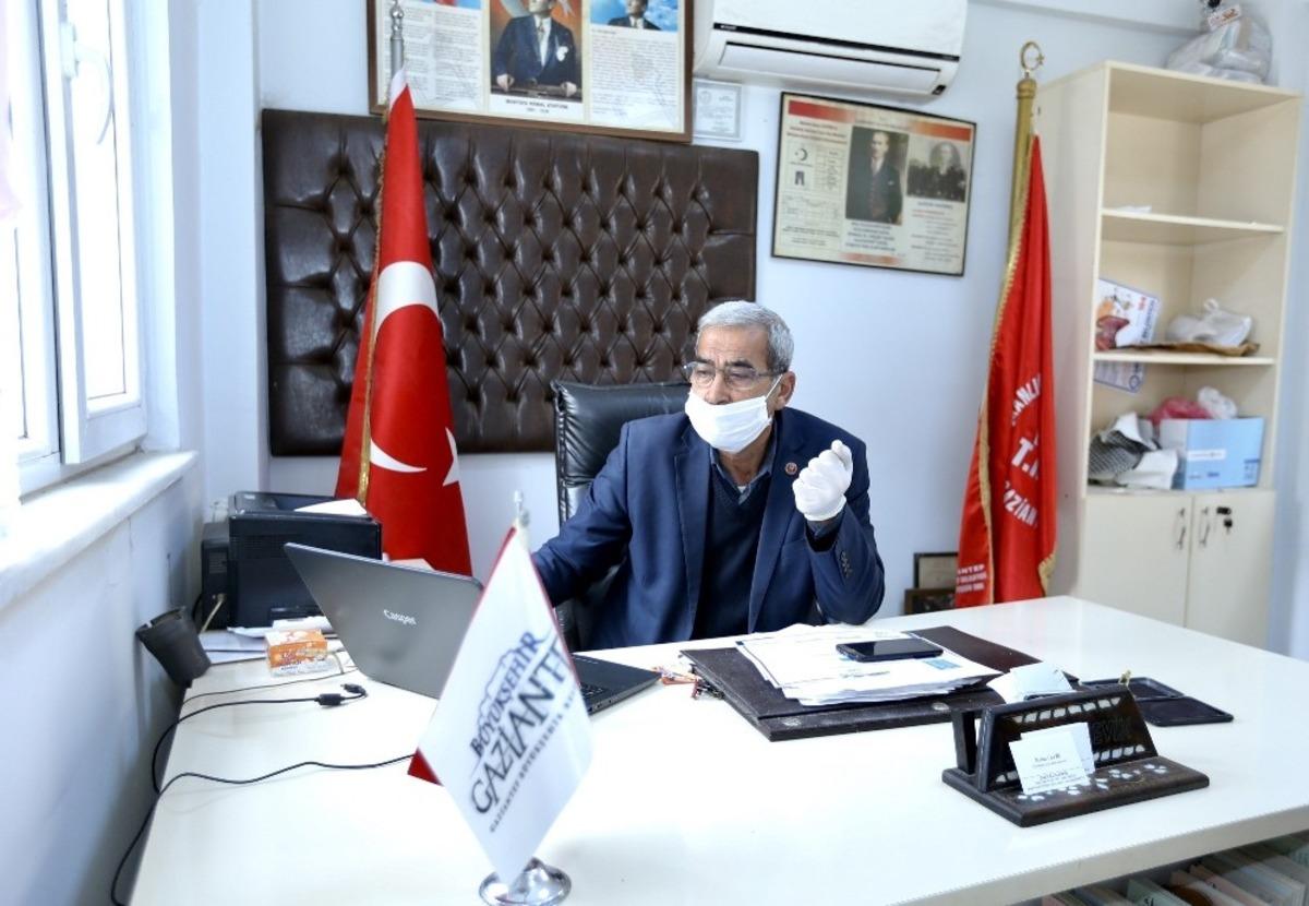 Gaziantep&rsquo;te muhtarlara bilgisayar dağıtıldı