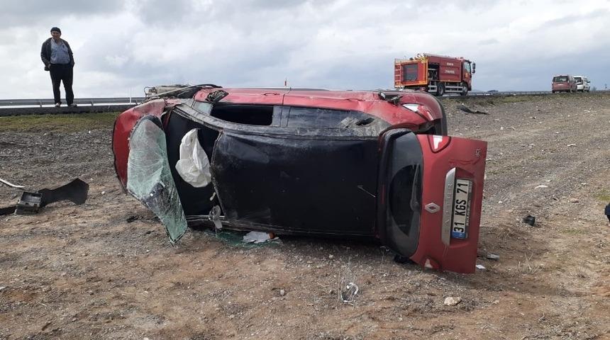 Ereğli’de otomobil attı: 3 yaralı