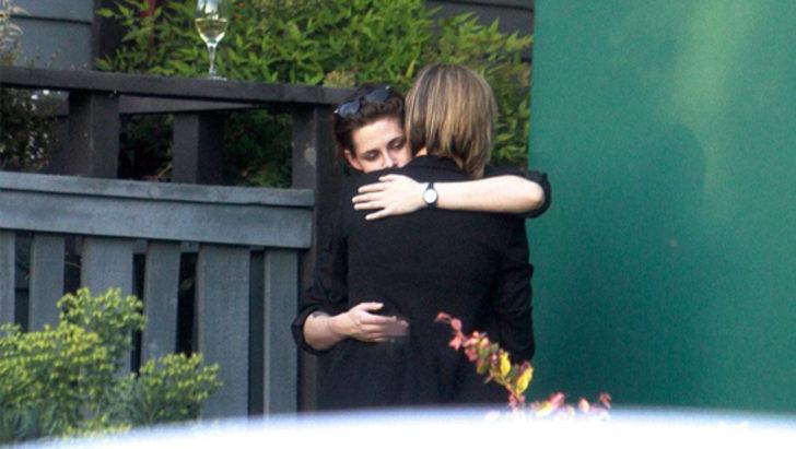 Ünlü oyuncu lezbiyen ilişki yaşıyor G1