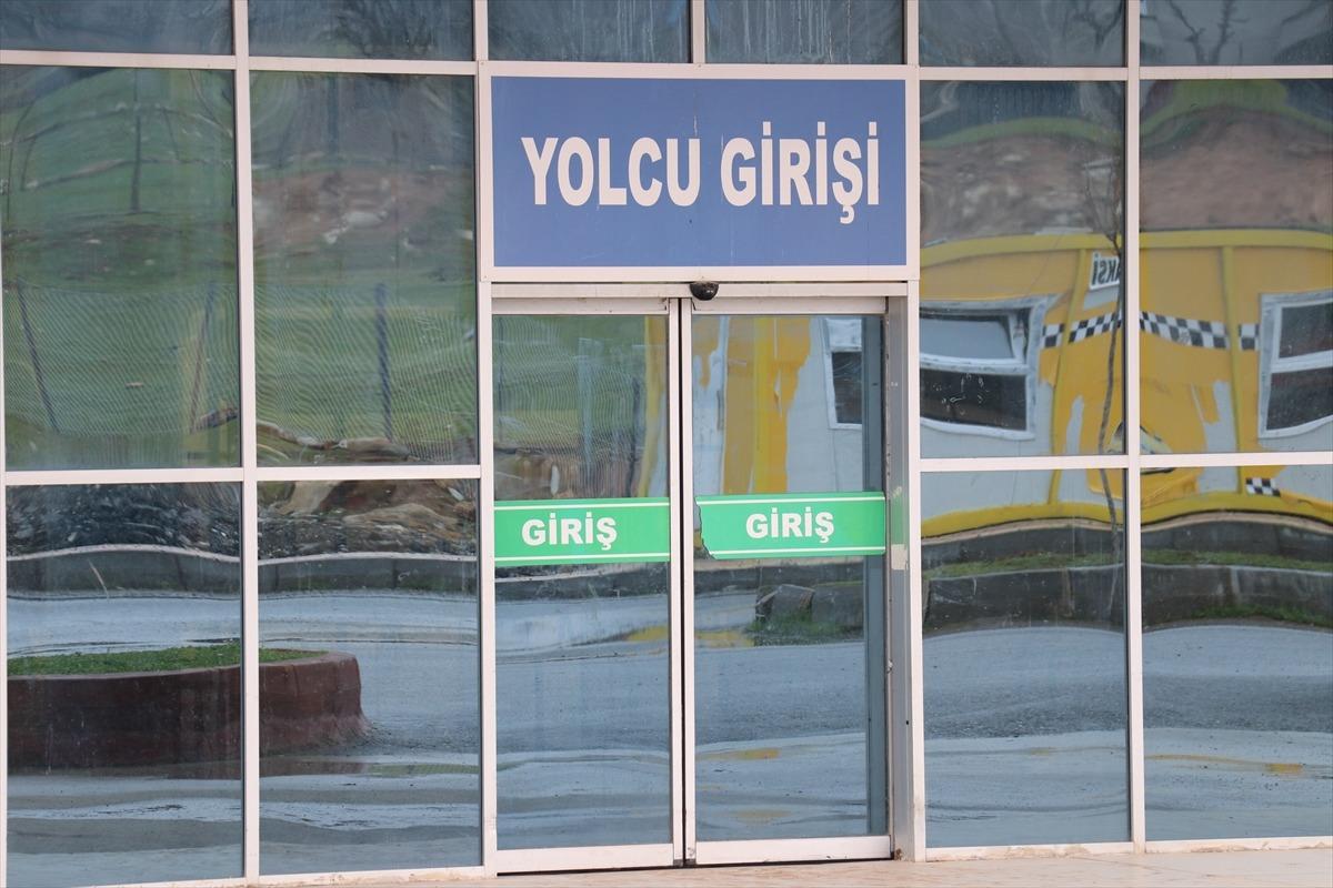Batman, Siirt ve Elazığ'da otogarlarda otob&uuml;s seferleri durduruldu