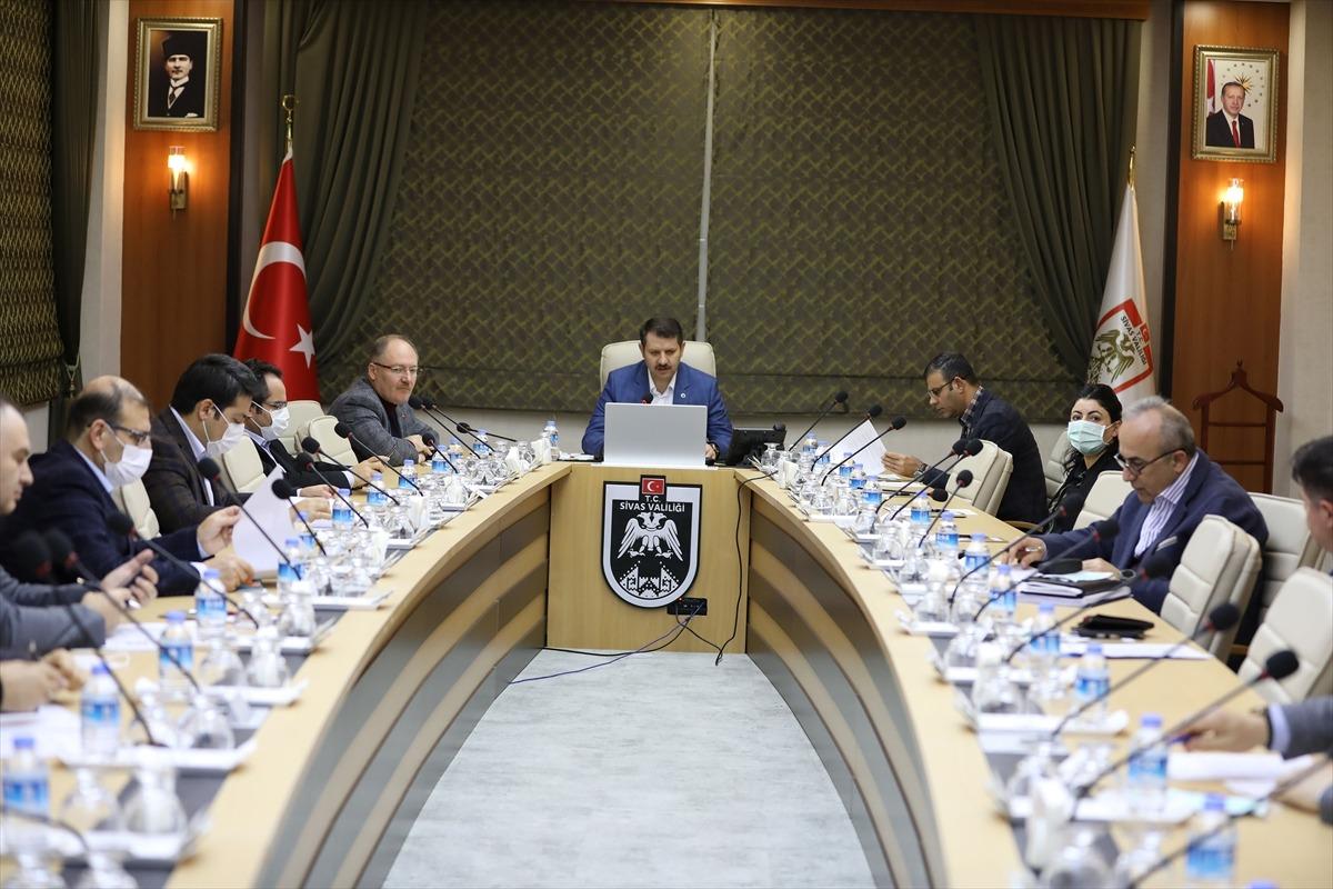 İl İdare Kurulu toplantılarında koronavir&uuml;s tedbirleri değerlendirildi