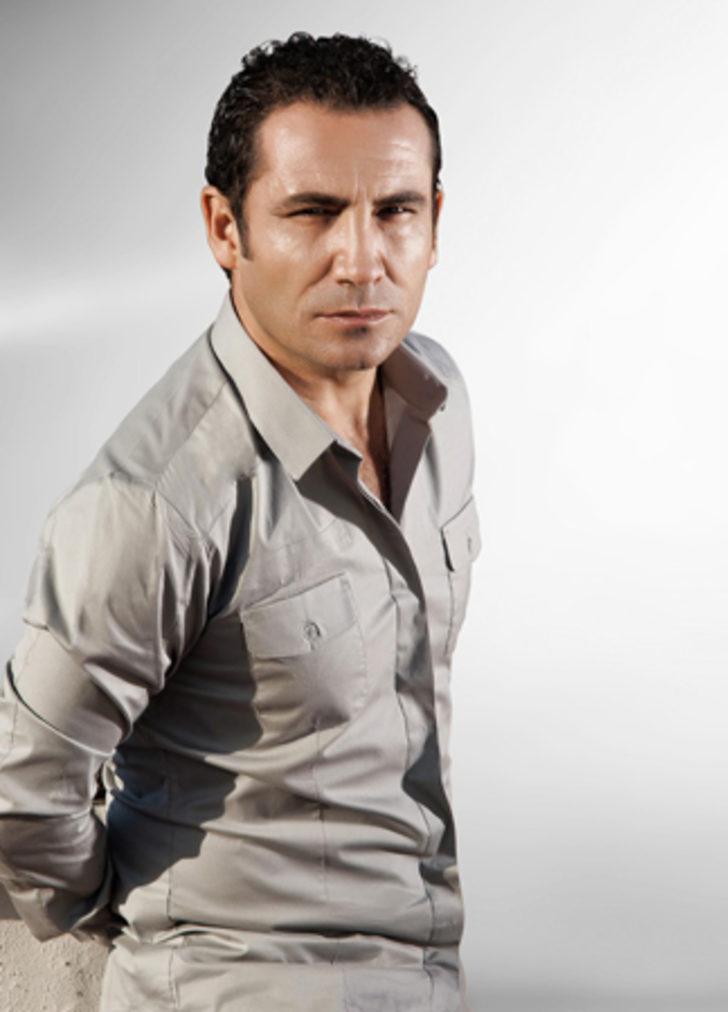 Ünlülerden bayram mesajları G3