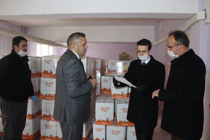 İş adamı Murat Demir’den ihtiyaç sahibi ailelere yardım G3