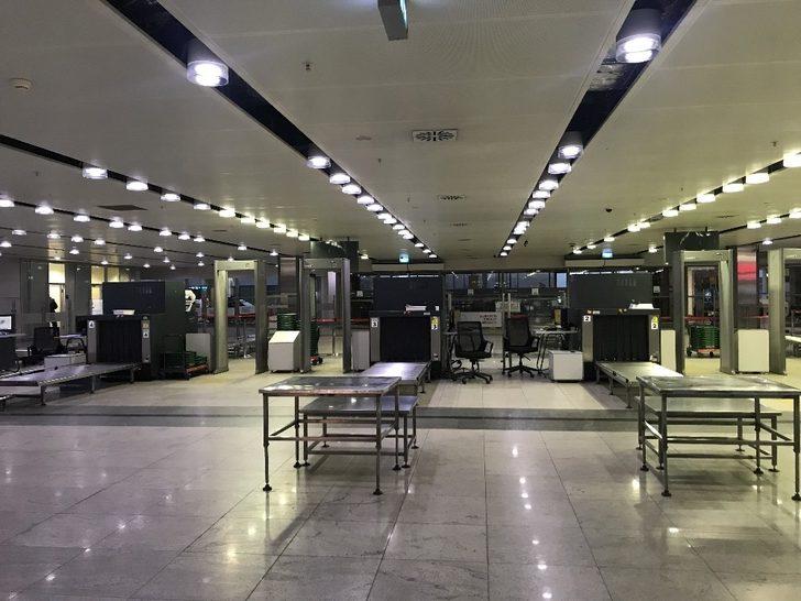 Sabiha Gökçen Havalimanı’nda tüm uçuşlar geçici süreliğine durduruldu G1