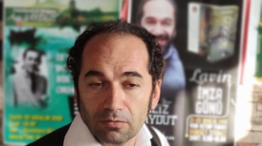 Vanlı sanat&ccedil;ıdan evde tiyatro hizmeti