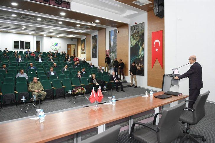 Vali Demirtaş: "Mücadeleyi tedbirleri titizlikle uygulayarak kazanacağız" G3