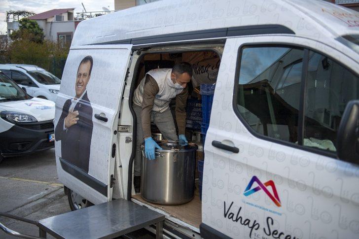 Mersin’deki belediye aşhanesinde günlük 6 bin kişilik yemek üretiliyor G2