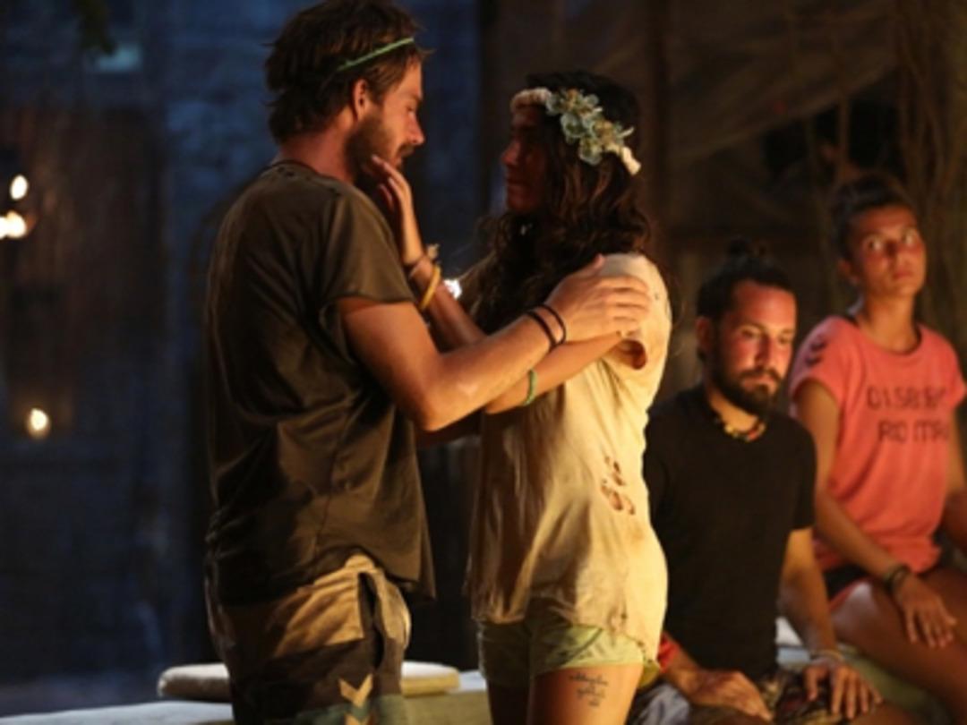Serenay Survivor'dan elenir elenmez bombaladı