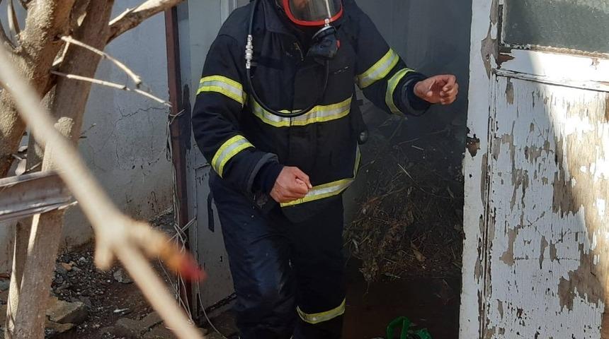 Odunlukta &ccedil;ıkan yangın korkuttu