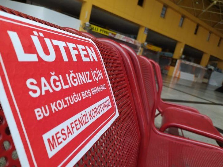 Eskişehir otogarında ’korona’ sessizliği G4