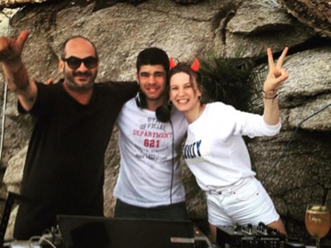 Serenay Sarıkaya'nın aşk tatili