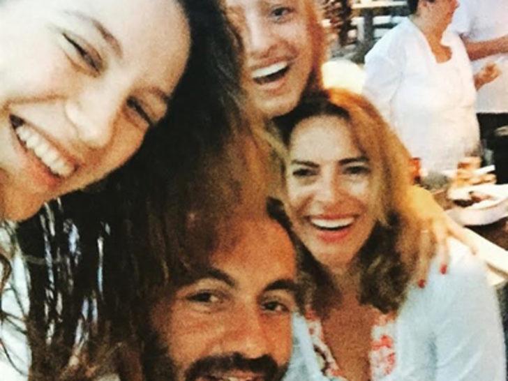 Serenay Sarıkaya'nın aşk tatili G3