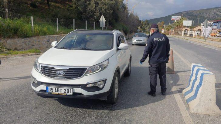 Kuşadası’nda polisten korona denetimi G5