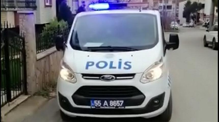 Polis vatandaşları anonsla uyardı