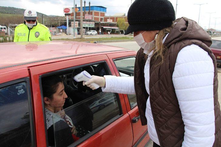 Kula girişinde ateş ölçerli korona tedbirleri G2