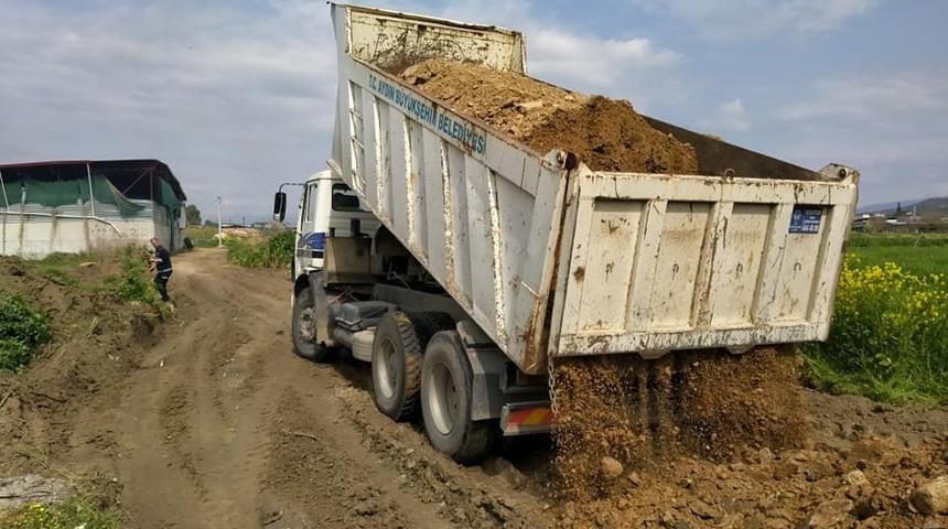 Aydın BŞB&rsquo;nin Yenipazar&rsquo;a hizmetleri s&uuml;r&uuml;yor