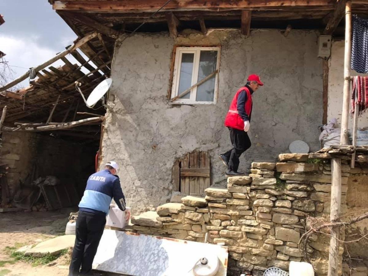 Şaphane&rsquo;de yaşlı vatandaşların t&uuml;m ihtiya&ccedil;ları karşılanıyor