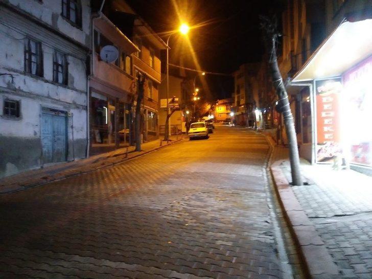 Sokaklar boşaldı G3