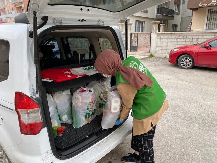 Vali Ömer Toraman: "Korona virüsle mücadelede yalnız değilsiniz" G3