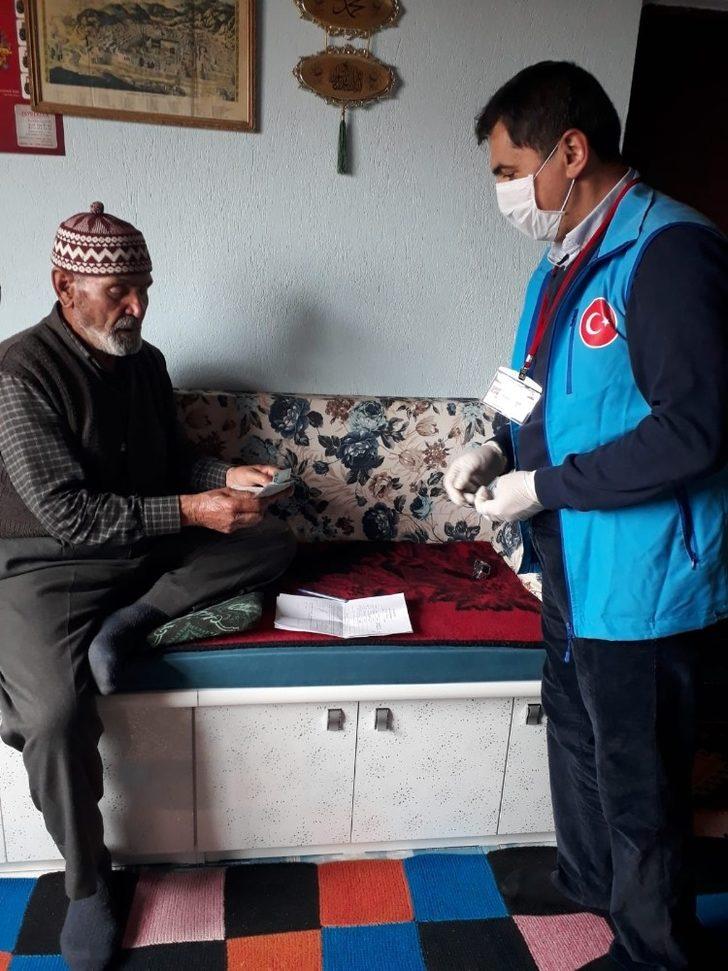 Vali Ömer Toraman: "Korona virüsle mücadelede yalnız değilsiniz" G4