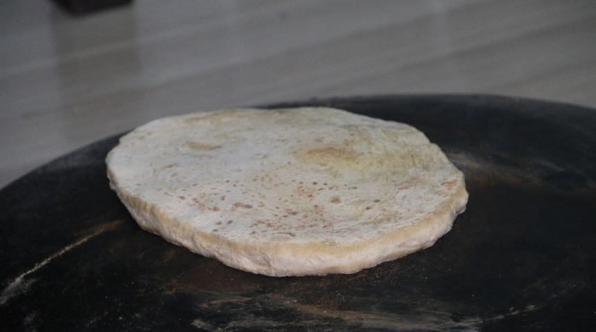 Aileler evlerinde kendi ekmeğini yapmaya başladı