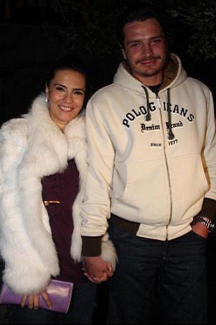 Ünlü çift boşanıyor mu G4