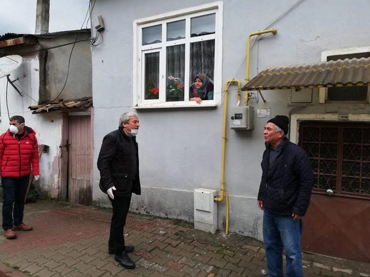 Başkan Şahin yaşlıları ziyaret edip dualarını aldı G3