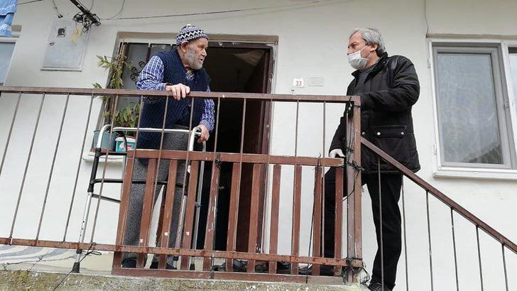 Başkan Şahin yaşlıları ziyaret edip dualarını aldı G5