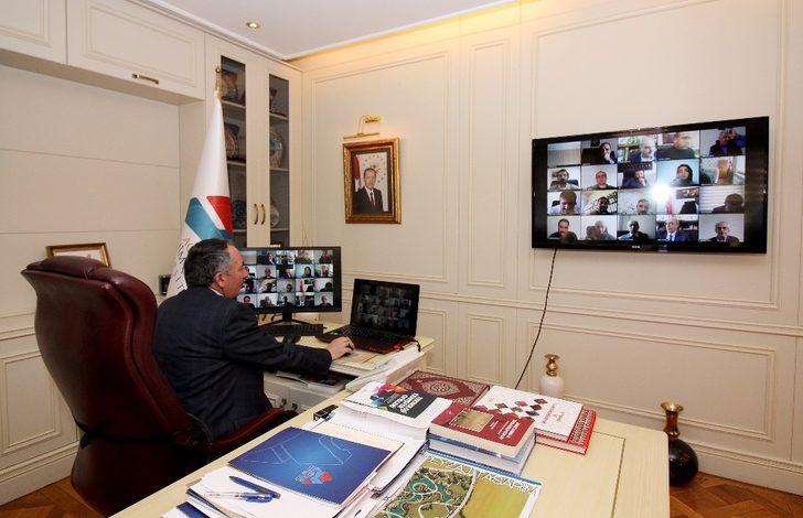 AİÇÜ’de Senato Toplantısı telekonferans yöntemiyle yapıldı G3