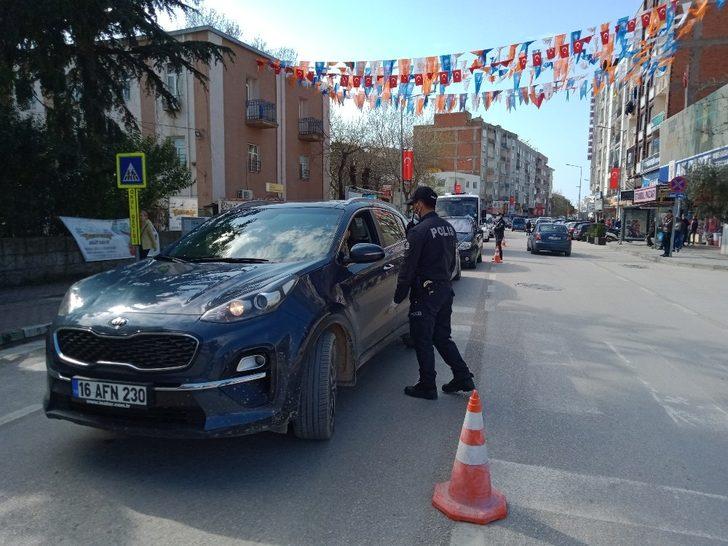 Bursalılar evde kalmayınca emniyet tedbirleri artırdı G2