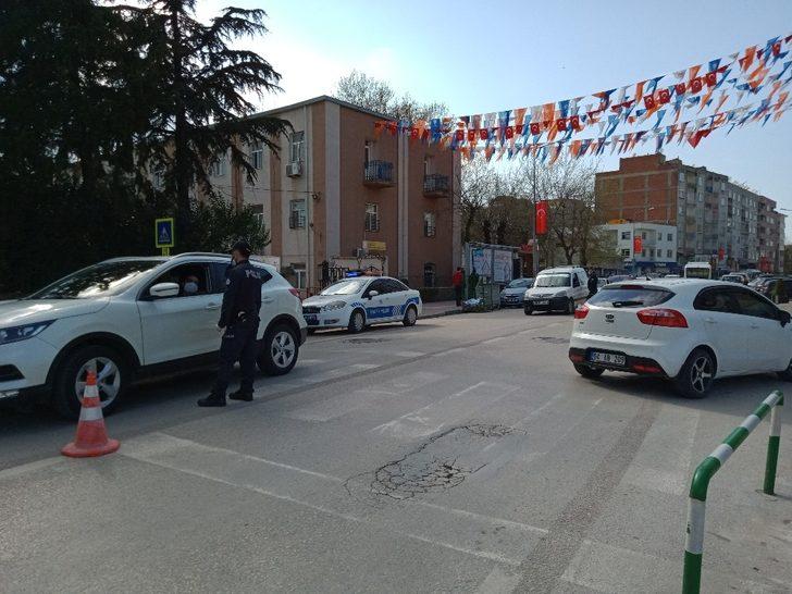 Bursalılar evde kalmayınca emniyet tedbirleri artırdı G3