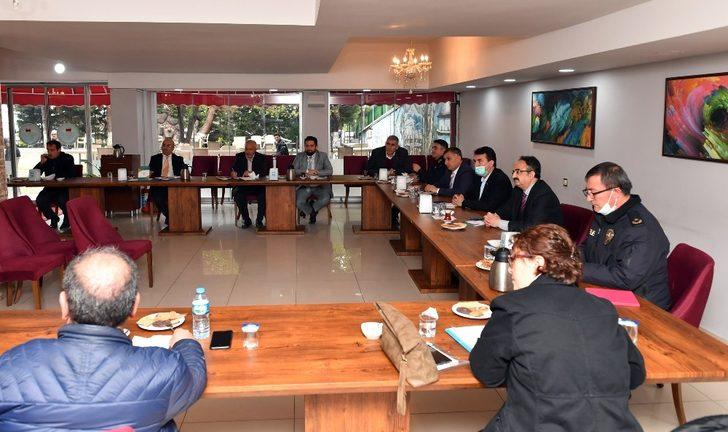 Dündar: “Temizliğe dikkat ederek bu krizi atlatacağız” G3