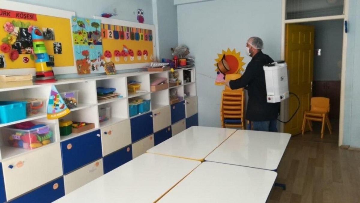 Edremit MEM okullar tatilde olmasına rağmen boş durmuyor