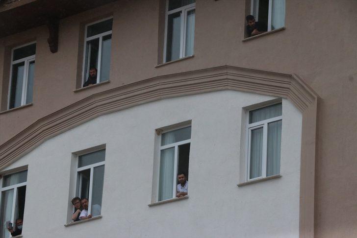 Bolu'da karantinaya alındıkları yurttan sosyal medya paylaşımı yapan 3 kişiden 2'si tutuklandı G3