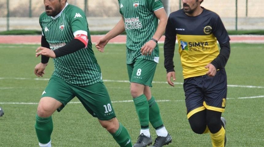 Yahyalıspor&rsquo;un 2 &ouml;nemli ismi