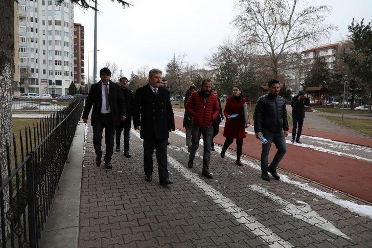 Melikgazi’de Alparslan Parkı yenileniyor G3