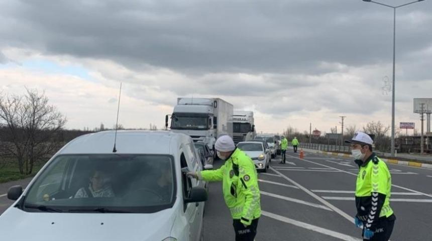 Akşehir&rsquo;de Korona vir&uuml;s denetimi