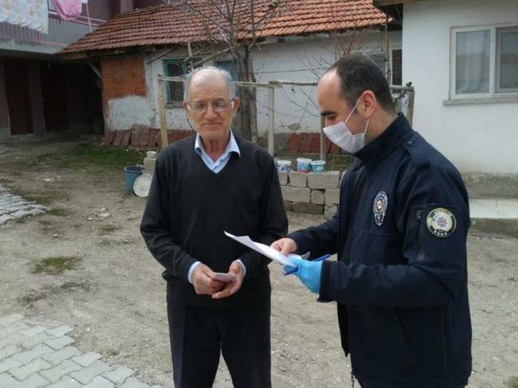 Kırka polisi yaşlıların maaşlarına evlerinde teslim ediyor G3