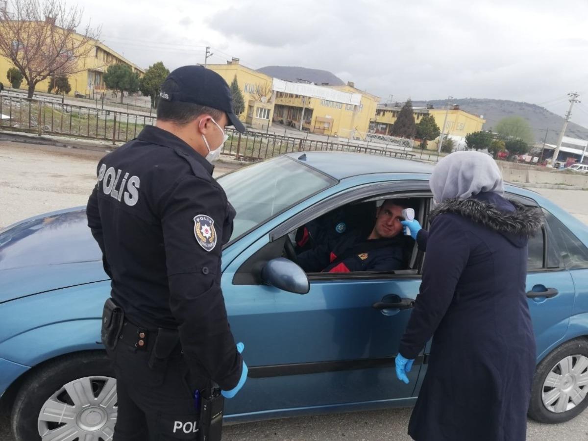 Manisa&rsquo;nın giriş &ccedil;ıkışlarına sıkı denetim