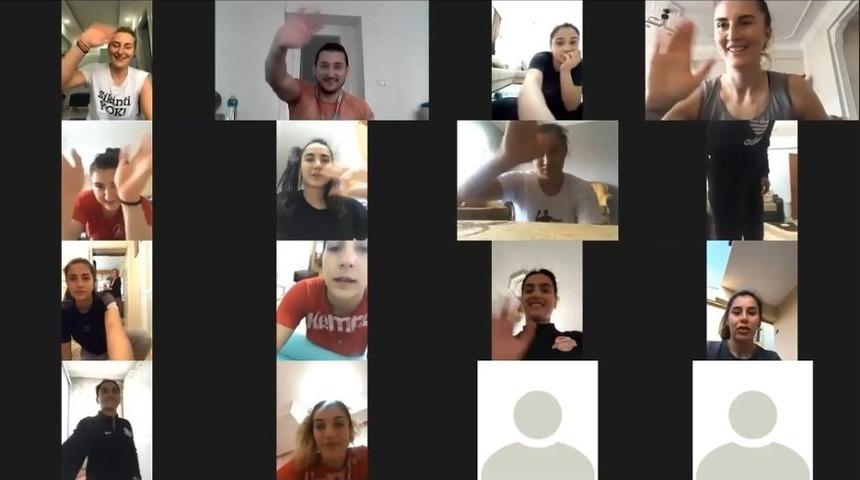 Paşanın melekleri antrenmanı eve taşıdı