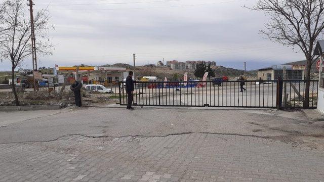 Besni Küçük Sanayi Sitesi geçici olarak kapatıldı