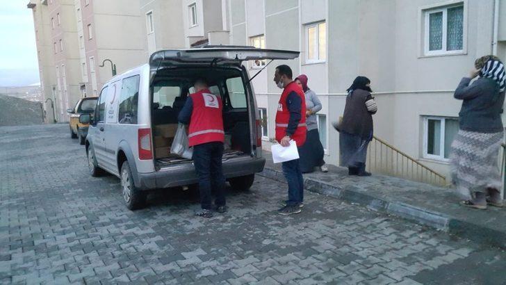 Kars’ta Kızılay’dan anlamlı destek G4