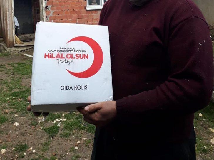 Türk Kızılayı’ndan 65 yaş üstü ailelere gıda yardımı G2