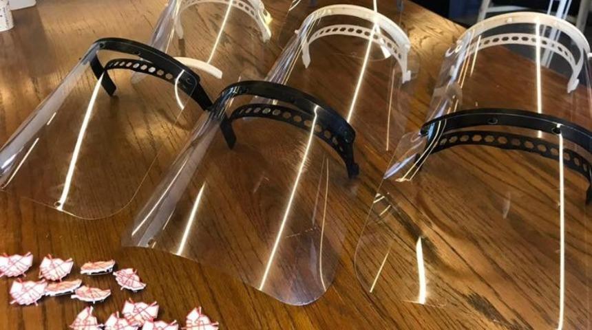 Van&rsquo;dan sağlık &ccedil;alışanlarına 3 boyutlu maske desteği