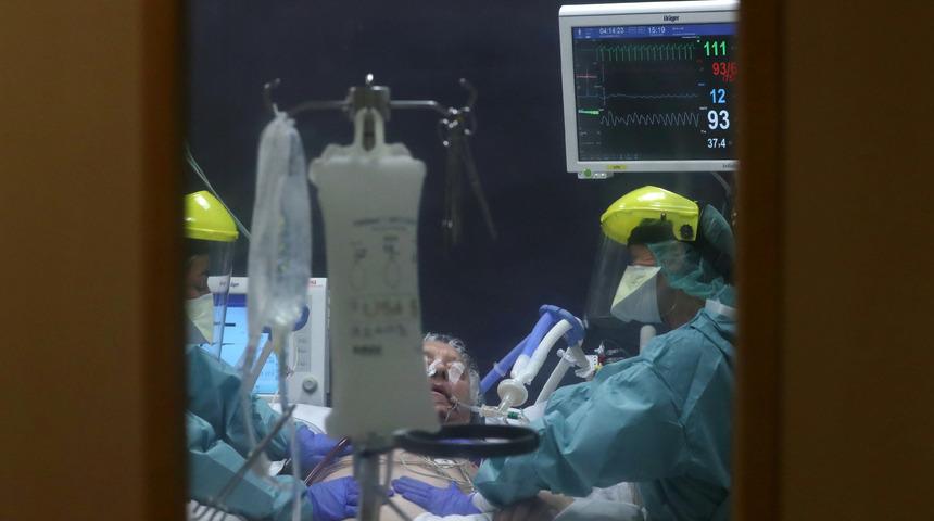 Bel&ccedil;ika'da 12 yaşındaki kız &ccedil;ocuğu, Kovid-19 nedeniyle &ouml;ld&uuml;