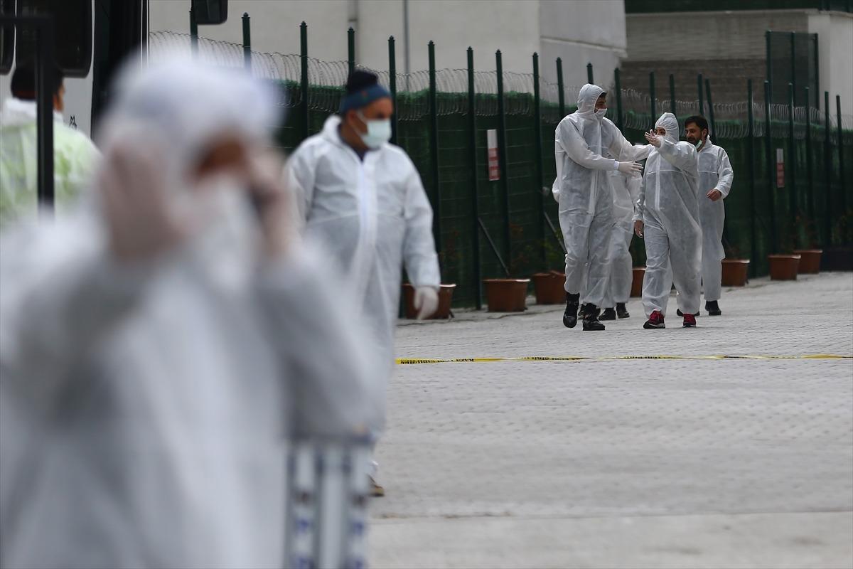 Konya'da umre d&ouml;n&uuml;ş&uuml; karantinaya alınanlardan bazıları tahliye edildi